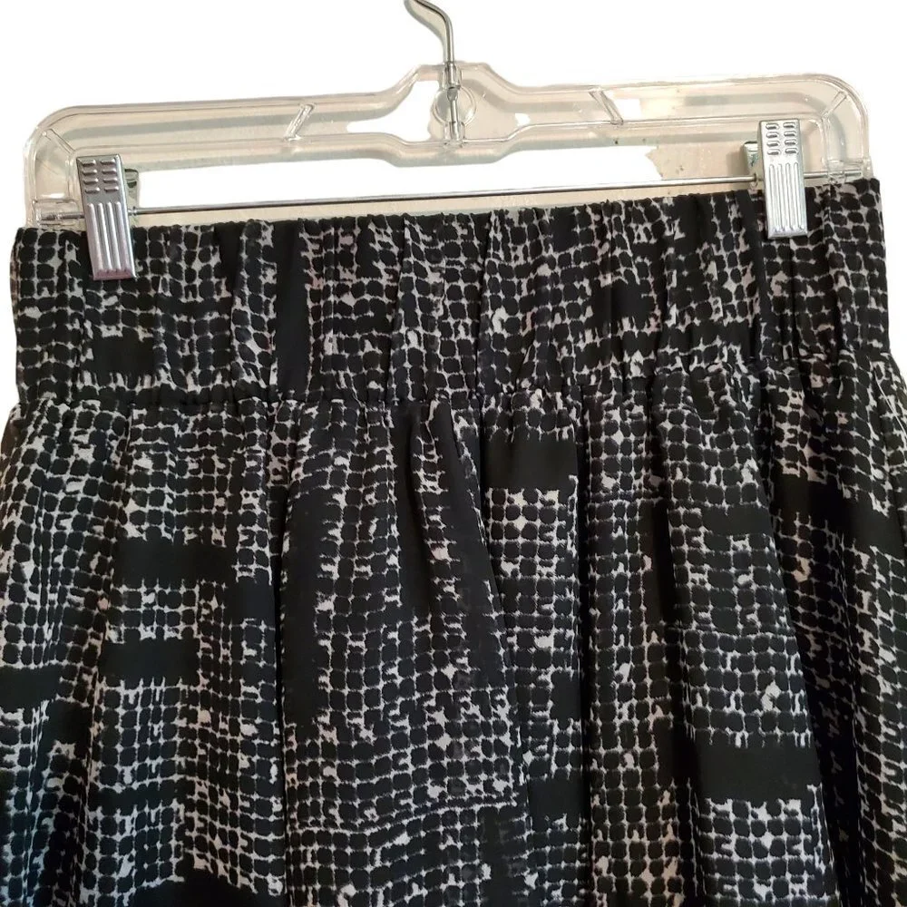 Madison Easy Flow Skirt NWT